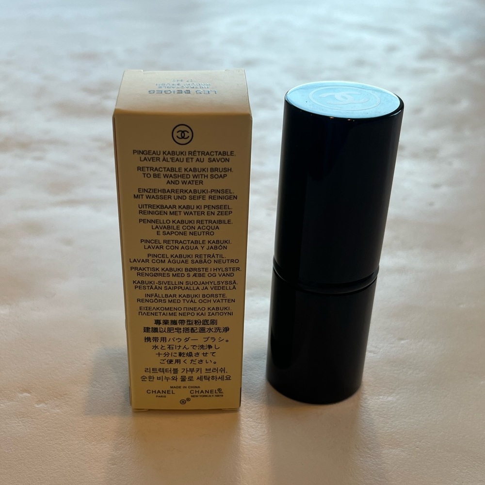 Chanel LES BEIGES Kabuki Retractable Brush BNIB - Picture 4 of 7